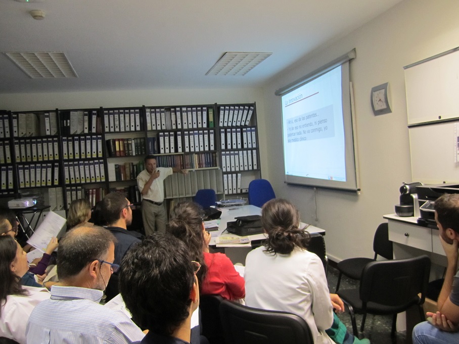 Servicio de Microbiología (10/10/2013) IMG_5150-2